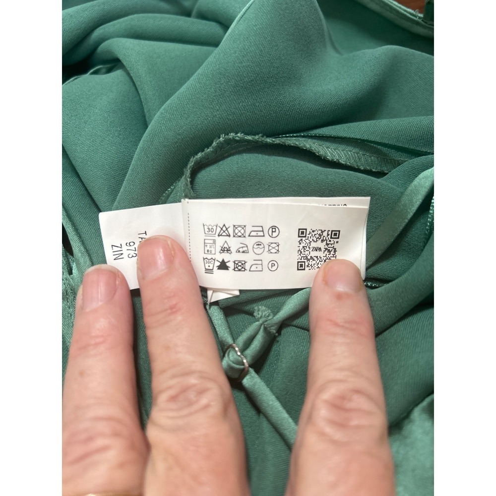 Zara Satin Tie-Front Camisole Top Size M Seafoam Green V-Neck‎ Spaghetti Strap - Picture 6 of 9